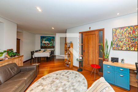 Sala de apartamento à venda com 4 quartos, 125m² em Coracao de Jesus, Belo Horizonte