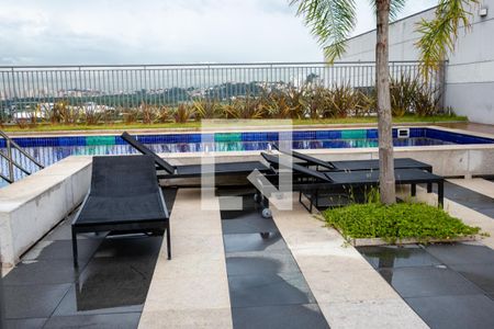 Studio à venda com 24m², 1 quarto e sem vaga Studio à venda com 24m², 1 quarto e sem vagaÁrea comum - Piscina