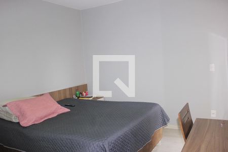 Apartamento à venda com 77m², 3 quartos e 2 vagasSuíte