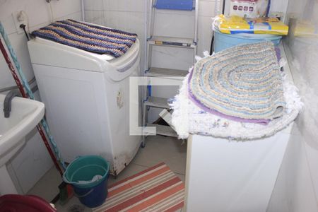 Apartamento à venda com 77m², 3 quartos e 2 vagasÁrea de Serviço