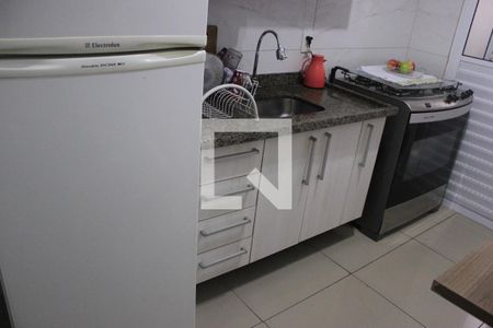Apartamento à venda com 77m², 3 quartos e 2 vagasCozinha