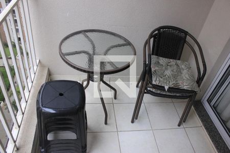 Apartamento à venda com 77m², 3 quartos e 2 vagasVaranda da Sala