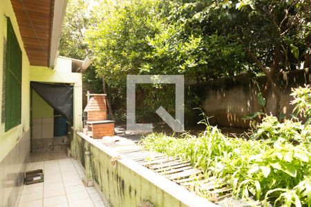 Casa à venda com 400m², 4 quartos e 1 vaga Casa à venda com 400m², 4 quartos e 1 vagaQuintal