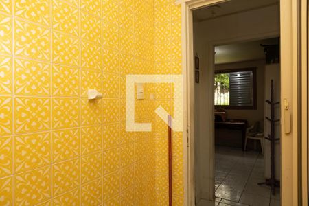 Casa à venda com 400m², 4 quartos e 1 vaga Casa à venda com 400m², 4 quartos e 1 vagaBanheiro