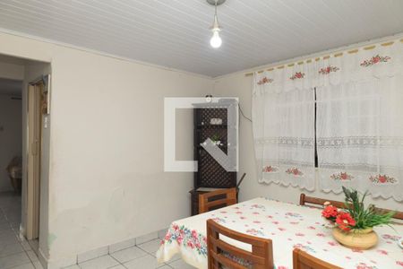 Casa à venda com 400m², 4 quartos e 1 vaga Casa à venda com 400m², 4 quartos e 1 vagaCozinha - Sala de jantar