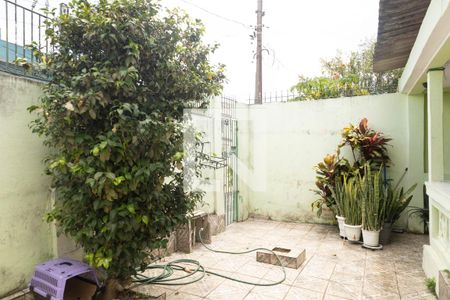 Casa à venda com 400m², 4 quartos e 1 vaga Casa à venda com 400m², 4 quartos e 1 vagaVaranda