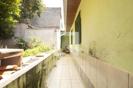 Casa à venda com 400m², 4 quartos e 1 vaga Casa à venda com 400m², 4 quartos e 1 vagaQuintal