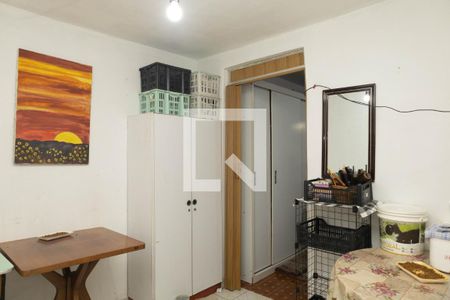 Casa à venda com 400m², 4 quartos e 1 vaga Casa à venda com 400m², 4 quartos e 1 vagaEdícula - Sala