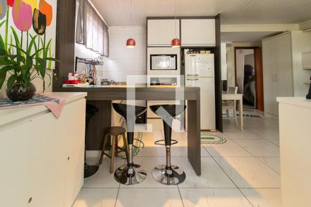 Cozinha - Armários de apartamento para alugar com 1 quarto, 84m² em Água Verde, Curitiba