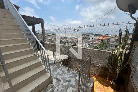 Casa para alugar com 50m², 1 quarto e sem vaga Casa para alugar com 50m², 1 quarto e sem vagaEscada