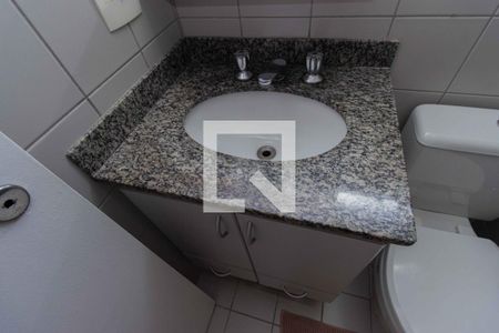 Apartamento à venda com 59m², 2 quartos e 2 vagas Apartamento à venda com 59m², 2 quartos e 2 vagasBanheiro da Suíte