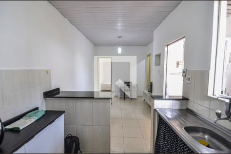 Cozinha de apartamento para alugar com 1 quarto, 60m² em Vasco da Gama, Rio de Janeiro