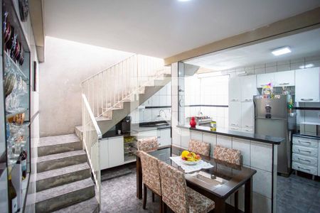 Casa à venda com 300m², 5 quartos e 1 vagaSala de Jantar