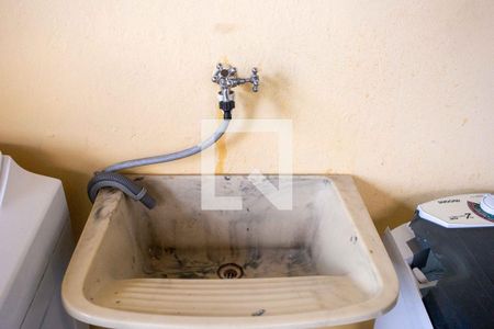 Casa à venda com 300m², 5 quartos e 1 vagaÁrea de Serviço