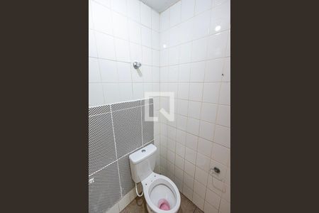 Banheiro 1 de casa de condomínio para alugar com 4 quartos, 78m² em Dona Clara, Belo Horizonte