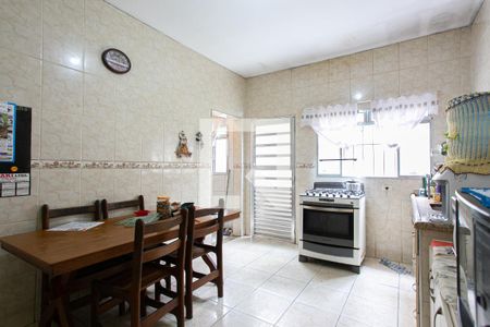 Casa para alugar com 350m², 5 quartos e 4 vagasCasa 1 - Cozinha