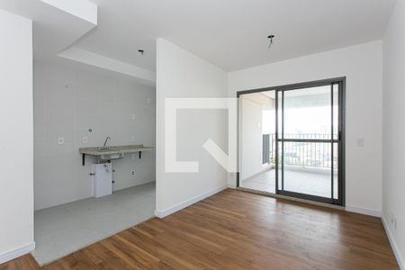 Sala de apartamento à venda com 2 quartos, 65m² em Chácara Seis de Outubro, São Paulo
