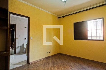 Casa à venda com 397m², 3 quartos e 6 vagasSuíte americana 1