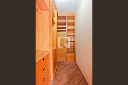 Casa à venda com 397m², 3 quartos e 6 vagasQuarto 1