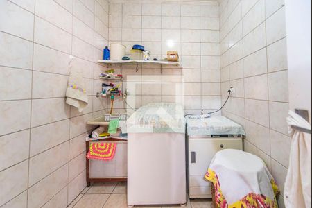 Casa à venda com 250m², 2 quartos e 5 vagas Casa à venda com 250m², 2 quartos e 5 vagasÁrea de Serviço