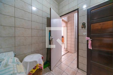 Casa à venda com 250m², 2 quartos e 5 vagas Casa à venda com 250m², 2 quartos e 5 vagasÁrea de Serviço