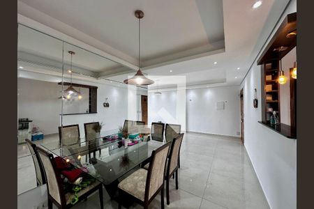 Apartamento para alugar com 96m², 2 quartos e 1 vaga Apartamento para alugar com 96m², 2 quartos e 1 vagaSala