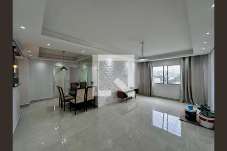 Apartamento para alugar com 96m², 2 quartos e 1 vaga Apartamento para alugar com 96m², 2 quartos e 1 vagaSala