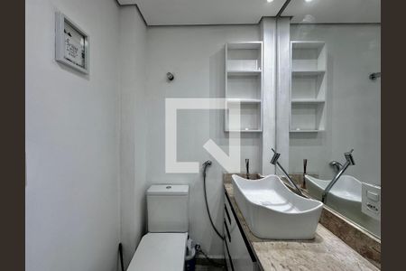 Apartamento para alugar com 96m², 2 quartos e 1 vaga Apartamento para alugar com 96m², 2 quartos e 1 vagaBanheiro