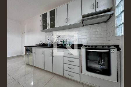 Apartamento para alugar com 96m², 2 quartos e 1 vaga Apartamento para alugar com 96m², 2 quartos e 1 vagaCozinha