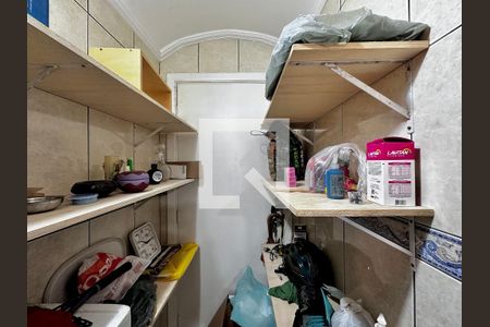 Apartamento para alugar com 96m², 2 quartos e 1 vaga Apartamento para alugar com 96m², 2 quartos e 1 vagaDespensa