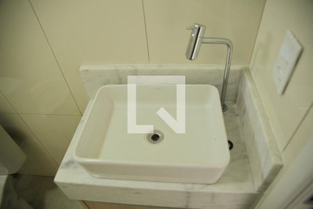 Apartamento à venda com 61m², 2 quartos e 1 vagaBanheiro Social