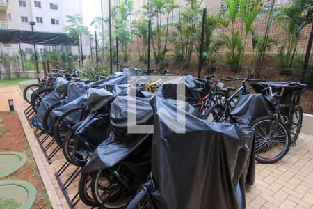 Apartamento à venda com 35m², 2 quartos e sem vagaÁrea comum