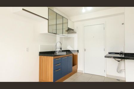 Sala/Cozinha de apartamento para alugar com 2 quartos, 35m² em Vila Graciosa, São Paulo