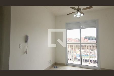 Sala/Cozinha de apartamento para alugar com 2 quartos, 35m² em Vila Graciosa, São Paulo