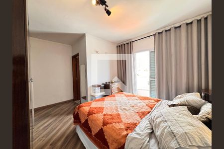 Apartamento à venda com 144m², 3 quartos e 2 vagas Apartamento à venda com 144m², 3 quartos e 2 vagasSuíte