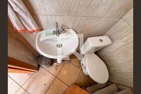 Apartamento à venda com 144m², 3 quartos e 2 vagas Apartamento à venda com 144m², 3 quartos e 2 vagasLavabo