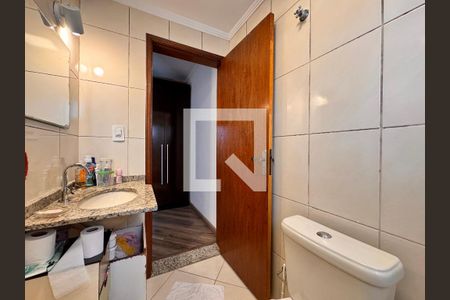Apartamento à venda com 144m², 3 quartos e 2 vagas Apartamento à venda com 144m², 3 quartos e 2 vagasBanheiro da Suíte