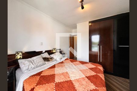 Apartamento à venda com 144m², 3 quartos e 2 vagas Apartamento à venda com 144m², 3 quartos e 2 vagasSuíte