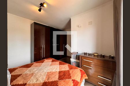Apartamento à venda com 144m², 3 quartos e 2 vagas Apartamento à venda com 144m², 3 quartos e 2 vagasSuíte