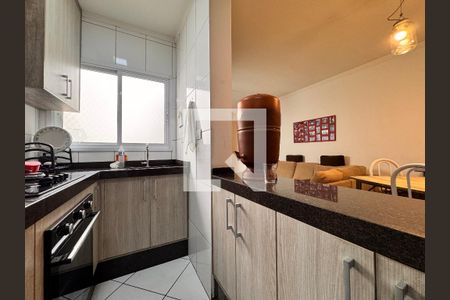 Apartamento à venda com 144m², 3 quartos e 2 vagas Apartamento à venda com 144m², 3 quartos e 2 vagasCozinha