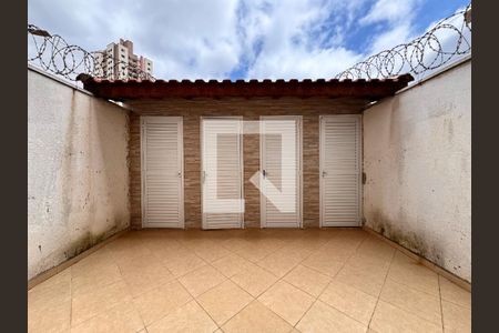 Apartamento à venda com 144m², 3 quartos e 2 vagas Apartamento à venda com 144m², 3 quartos e 2 vagasDepósito