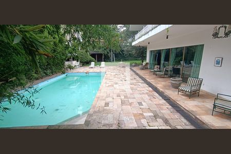 Casa à venda com 950m², 4 quartos e 6 vagasÁrea comum