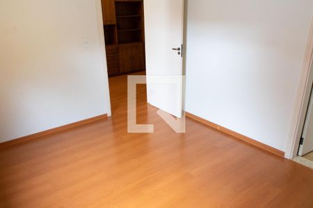 Casa de condomínio à venda com 394m², 4 quartos e 5 vagas Casa de condomínio à venda com 394m², 4 quartos e 5 vagasSUITE 1