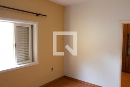 Casa de condomínio à venda com 394m², 4 quartos e 5 vagas Casa de condomínio à venda com 394m², 4 quartos e 5 vagasSUITE 1