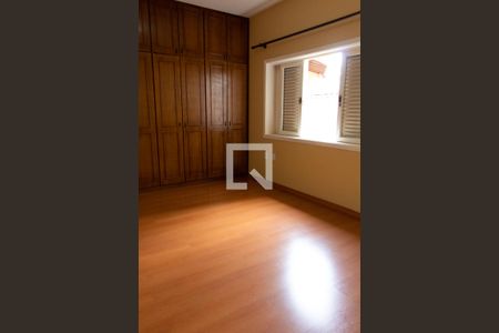 Casa de condomínio à venda com 394m², 4 quartos e 5 vagas Casa de condomínio à venda com 394m², 4 quartos e 5 vagasSUITE 1