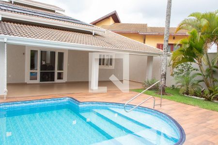 Casa de condomínio à venda com 394m², 4 quartos e 5 vagas Casa de condomínio à venda com 394m², 4 quartos e 5 vagasFACHADA FUNDOS