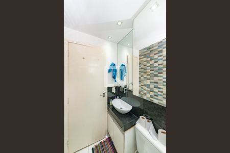 Apartamento à venda com 48m², 2 quartos e 1 vagaBanheiro Social