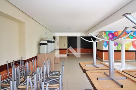 Apartamento à venda com 92m², 3 quartos e 1 vaga Apartamento à venda com 92m², 3 quartos e 1 vagaÁrea comum - Salão de festas
