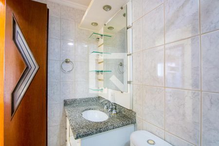 Apartamento à venda com 92m², 3 quartos e 1 vaga Apartamento à venda com 92m², 3 quartos e 1 vagaBanheiro social