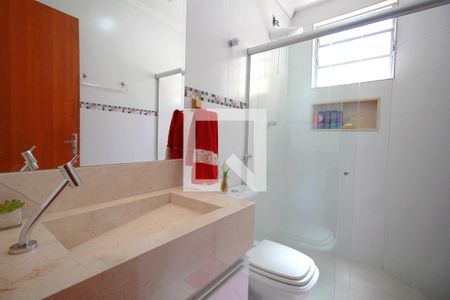 Apartamento à venda com 210m², 3 quartos e 2 vagasBanheiro